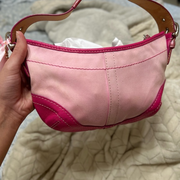 Coach Vintage Y2K Hot Pink Leather Hobo Shoulder Bag - Picture 8 of 9